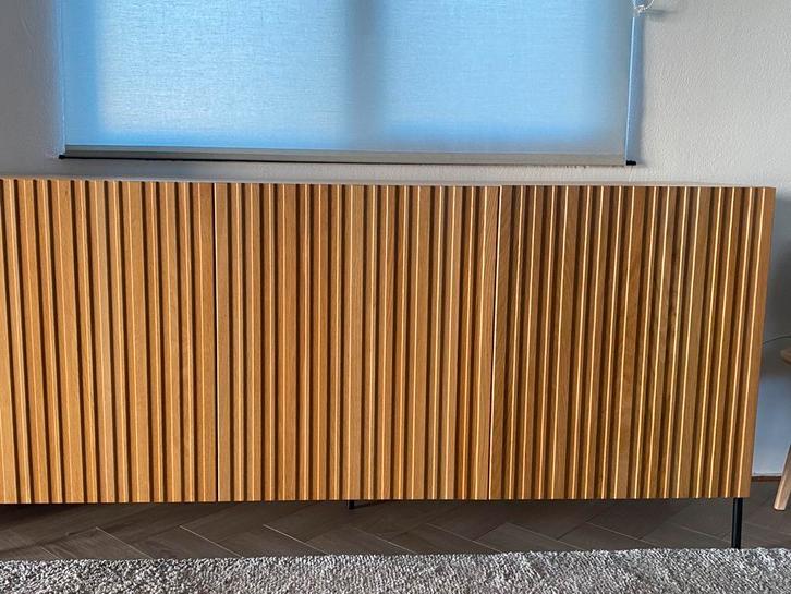 Woood lichteiken dressoir, Huis en Inrichting, Kasten | Dressoirs, Zo goed als nieuw, 150 tot 200 cm, 25 tot 50 cm, Ophalen