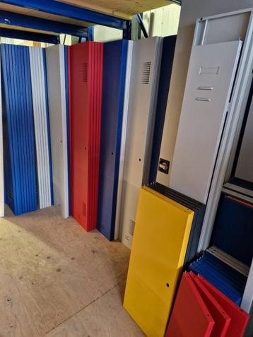 Onderdelen voor metalen kledingkast lockerkast beschikbaar voor biedingen