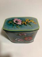 Vintage Blik - Blikken Trommel met Bloemmotief, Ophalen of Verzenden, Gebruikt, Koek(jes), Overige merken
