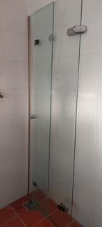 Gratis douche deur met stukje wand, Huis en Inrichting, Badkamer | Badkamermeubels, Ophalen, Overige typen, 50 tot 100 cm, Zo goed als nieuw