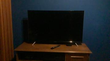Thomson TV 43inch beschikbaar voor biedingen
