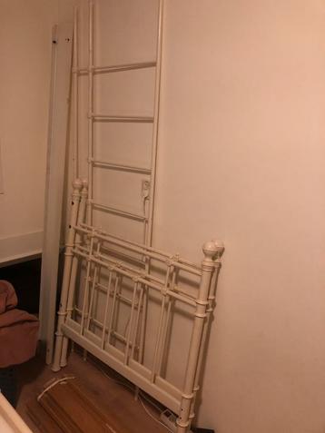 Leuk spijlenbed 90x200