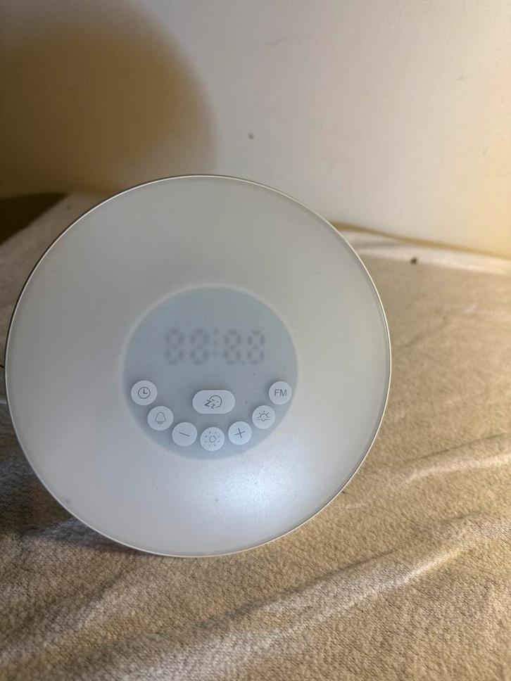 Digitale Wekker met Lichttherapie, Witgoed en Apparatuur, Wekkers, Gebruikt, Digitaal, Ophalen of Verzenden