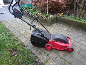 Grasmaaier beschikbaar voor biedingen