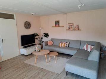 Woonunit met 5 kamers, keuken, badkamer en berging beschikbaar voor biedingen