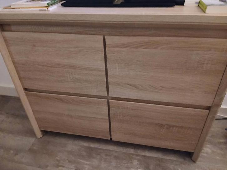 Mooi kastje van goede kwaliteit, Huis en Inrichting, Kasten | Roldeurkasten en Archiefkasten, Zo goed als nieuw, Minder dan 100 cm