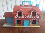 Fisher Price poppenhuis met garage uit 1980 met veel extra's, Kinderen en Baby's, Speelgoed | Fisher-Price, Ophalen, Zo goed als nieuw