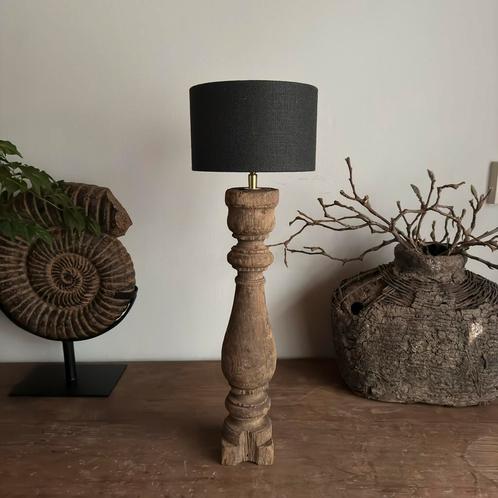 Authentieke balusterlamp Aura Peeperkorn sober trapbaluster, Huis en Inrichting, Lampen | Tafellampen, Nieuw, 50 tot 75 cm, Hout