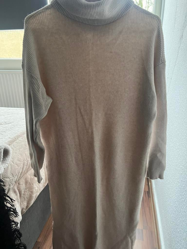 Wolle jurk, Maat 38/40 (M), Beige, Ophalen of Verzenden, Zo goed als nieuw