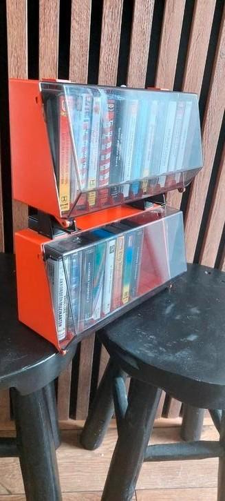 Vintage oranje space age cassettebandjes opbergsysteem, Cd's en Dvd's, Cassettebandjes, Zo goed als nieuw, Origineel, Overige genres