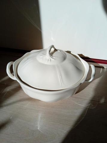 Wedgwood dekschaal Queens Shape beschikbaar voor biedingen