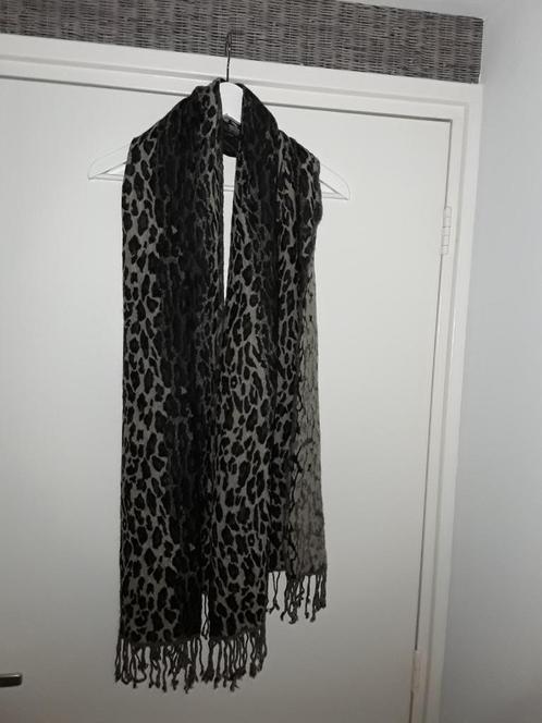 Passigatti Bruin/Beige Sjaal Met Panterprint, Kleding | Dames, Mutsen, Sjaals en Handschoenen, Zo goed als nieuw, Sjaal, Maat 46/48 (XL) of groter