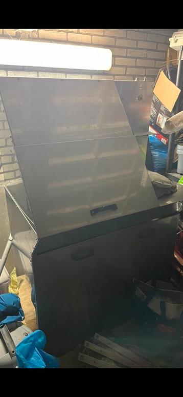 Verf spuit reiniger thinner tafel beschikbaar voor biedingen
