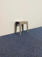 2 x Kruk Bla Station Bimbo - design Peter Brandt - grijs, Ophalen, Gebruikt, Hout