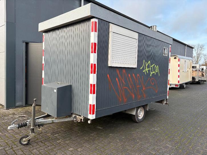 VERKOCHT!! snelverkeer schaftwagen toilet en berging, Doe-het-zelf en Verbouw, Bouwketen en Schaftketen, Gebruikt, Ophalen