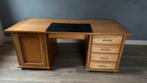 Groot eiken bureau - met verlichting, Ophalen of Verzenden, Zo goed als nieuw