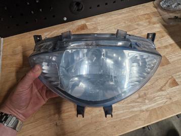 Koplamp peugeot vivacity beschikbaar voor biedingen