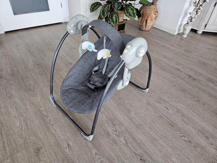 X Adventure Baby Swing - Elektrische Wipstoel, Kinderen en Baby's, Wipstoeltjes, Zo goed als nieuw, Wipstoel, Overige merken, Met gordel(s) of riempje(s)