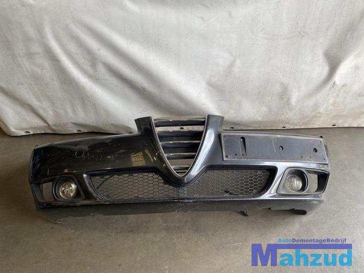 2004 ALFA ROMEO 156 Zwart 639 Voorbumper bumper 1997-2005, Auto-onderdelen, Carrosserie en Plaatwerk, Bumper, Alfa Romeo, Voor