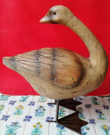Gans. Antique wood look. Polyresin 35 cm.  beschikbaar voor biedingen