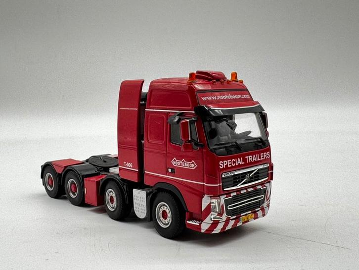 WSI VOLVO FH globetrotter 8 x4 NOOTEBOOM, Hobby en Vrije tijd, Modelauto's | 1:50, Zo goed als nieuw, Bus of Vrachtwagen, Wsi