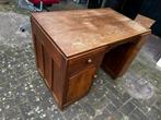 Vintage klein houten bureau, Gebruikt, Ophalen of Verzenden, Bureau