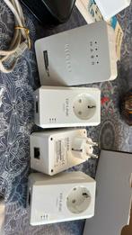 TP-Link 200Mbps rn Netgear powerline AV200, Computers en Software, Ophalen, Zo goed als nieuw