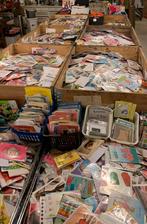 Ruim 15.000st wenskaarten alle soorten en maten, Diversen, Wenskaarten, Ophalen, Nieuw