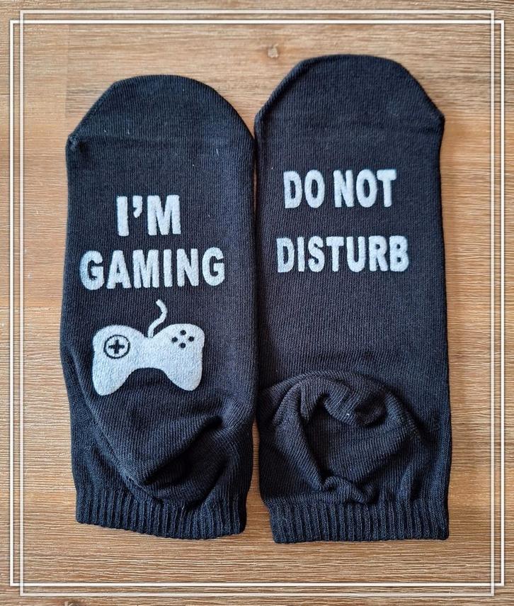 Sokken grappige tekst cadeau tip nieuw!, Kinderen en Baby's, Kinderkleding | Schoenen en Sokken, Nieuw, Sokken, Jongen of Meisje