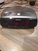 Philips wekkerradio klokradio met alarm type AJ 3120, Witgoed en Apparatuur, Wekkers, Ophalen of Verzenden, Zo goed als nieuw