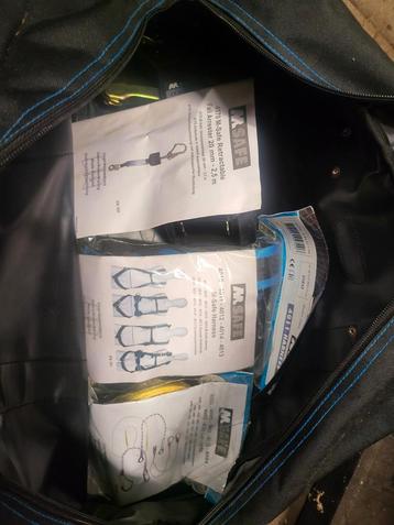 Nieuwe M Safe 4122 Veiligheidsharnas met Vallijn beschikbaar voor biedingen