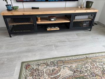 Tv meubel handmade