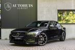 Volvo S60 2.0 Recharge T6 AWD Heico Ultimate Dark 21'' ACC, Auto's, Automaat, Gebruikt, 4 cilinders, Zwart