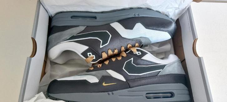 nike air max 1 low poly big head mode 45 eu., Kleding | Heren, Schoenen, Nieuw, Overige kleuren, Ophalen of Verzenden