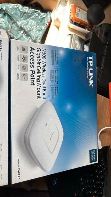 TP-Link EAP220 beschikbaar voor biedingen