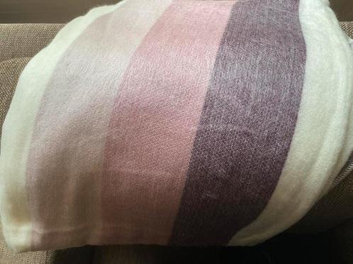 Alpaca wollen deken - lila / roze tinten / wit - nieuw, Huis en Inrichting, Woonaccessoires | Plaids en Woondekens, Nieuw, Ophalen of Verzenden