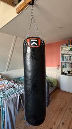 Outshock bokszak 120 cm 32 kg compleet en vrijwel nieuw, Ophalen, Zo goed als nieuw, Bokszak