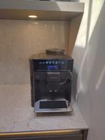 Espressomachine Siemens volautomatisch, Koffiebonen, 2 tot 4 kopjes, Gebruikt, Afneembaar waterreservoir