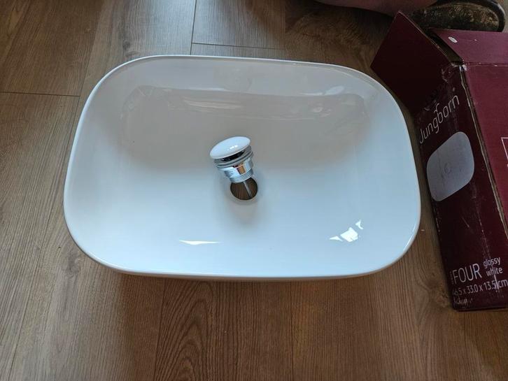 Jungborn FOUR Wastafel - Nieuw in Doos!, Huis en Inrichting, Badkamer | Badkamermeubels, Nieuw, Wasbak of Wastafel, Minder dan 100 cm