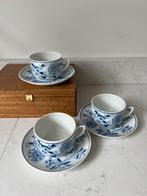 Kop en schotels Zwiebelmuster Regout., Antiek en Kunst, Antiek | Servies los, Ophalen of Verzenden