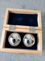 Ying-yang balletjes in houten kistje, Ophalen of Verzenden, Zo goed als nieuw, Overige typen