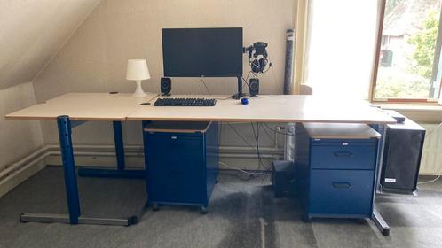 Origineel Gispen bureau, Huis en Inrichting, Bureaus, Zo goed als nieuw, Ophalen