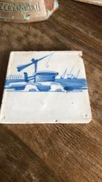 Oude wandtegel met afbeelding van een waterput 12,5x12,5cm, Ophalen of Verzenden