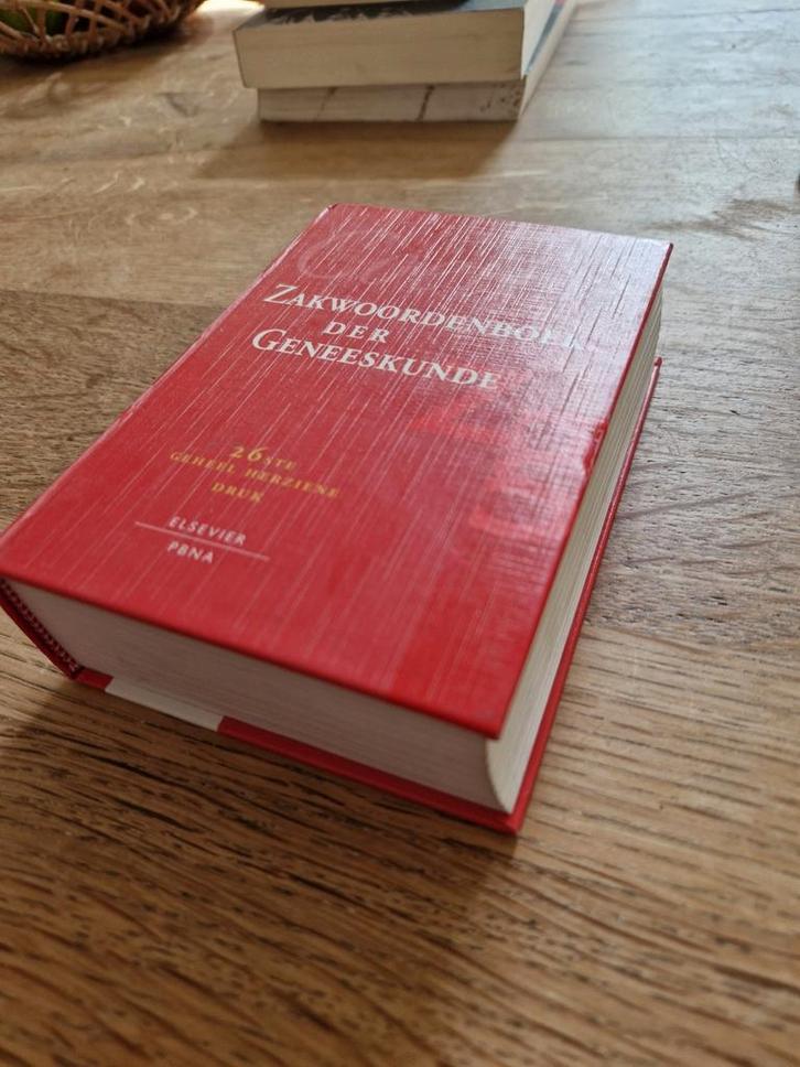 Coëlho Zakwoordenboek der Geneeskunde - Nieuwstaat!, Boeken, Woordenboeken, Nieuw, Nederlands, Overige uitgevers, Ophalen of Verzenden