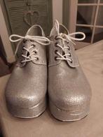 Plateau zoolen zilver maat 42-43, Kleding | Dames, Schoenen, Ophalen of Verzenden, Zo goed als nieuw, Overige kleuren, Sneakers of Gympen