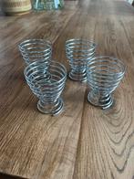 Set van 4 metalen eierdopjes, Ophalen of Verzenden, Zo goed als nieuw