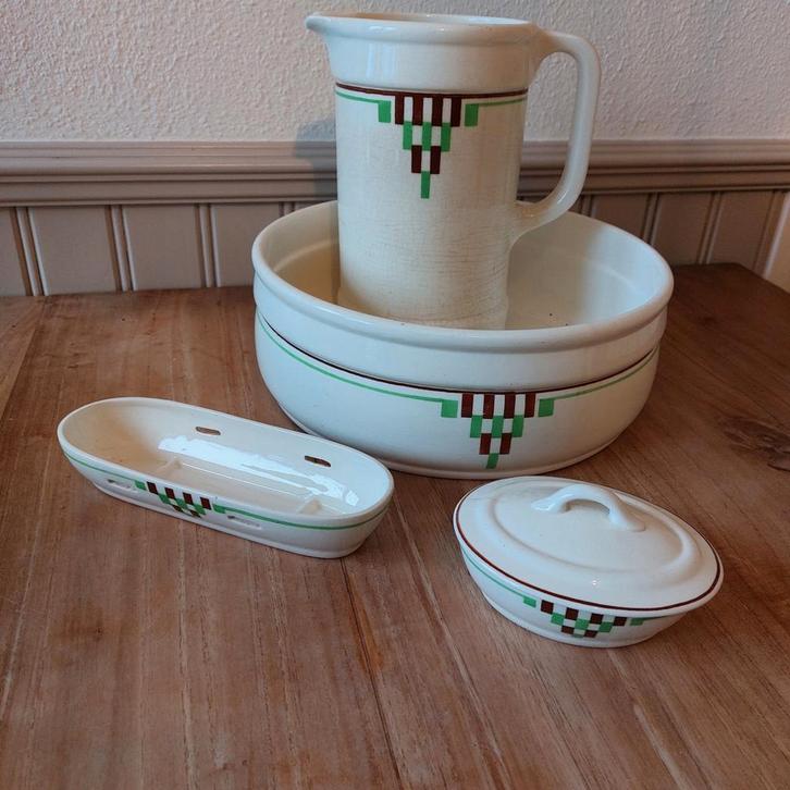 Vintage Sphinx Lampetset - Waskom, Kan, Zeepbakje, Antiek en Kunst, Antiek | Keramiek en Aardewerk, Ophalen of Verzenden