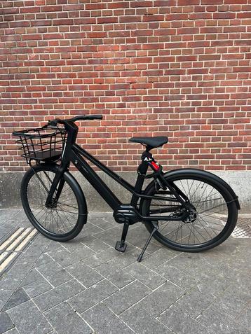 VELORETTI IVY TWO BLACK INCL BASKET + LOCK beschikbaar voor biedingen