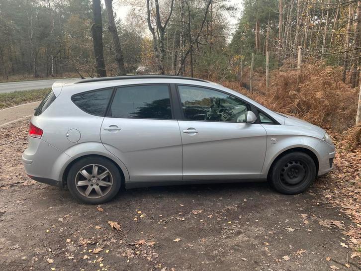 Seat Altea XL 1.2 TSI 77KW Stationwagon 2011 Grijs, Auto's, Seat, Particulier, Altea XL, Benzine, A, MPV, Handgeschakeld, Origineel Nederlands