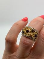 V831 Prachtige zilveren ring goudkleur edelsteen maat 17, Ophalen of Verzenden, Zo goed als nieuw, X, Met edelsteen